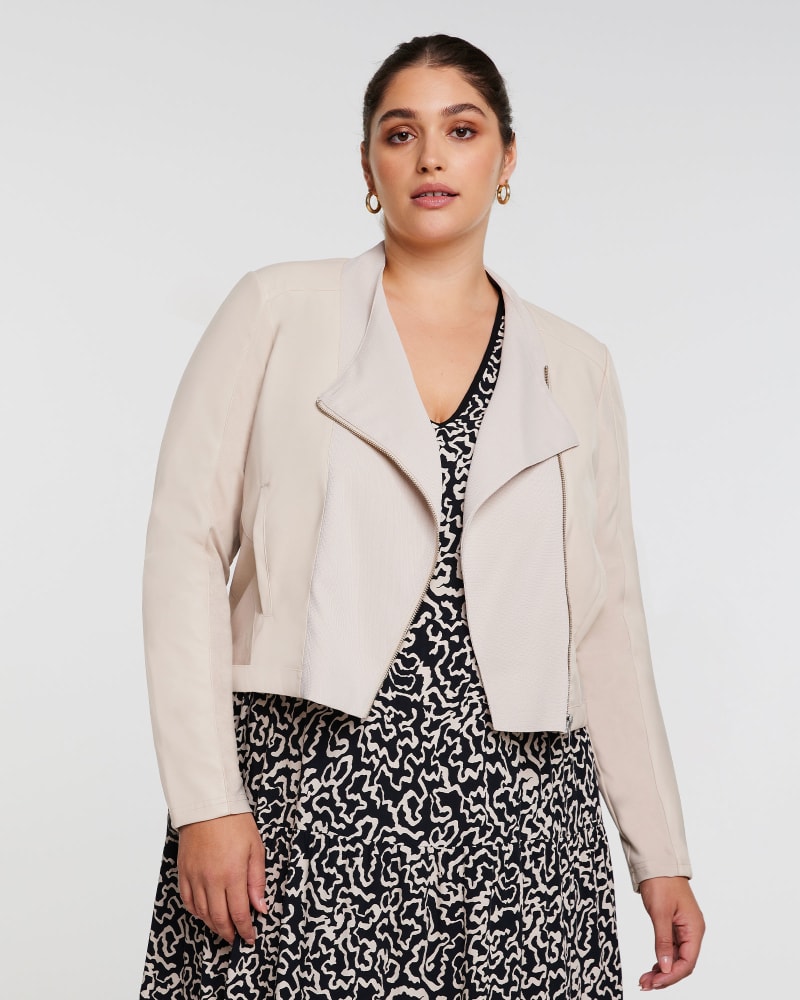 Front of a model wearing a size 16W DORA JACKET in CASHEW by Estelle. | dia_product_style_image_id:302093